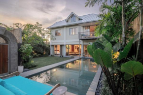 Luxurious Villa L'Abri - Umalas - Canggu - 4BR